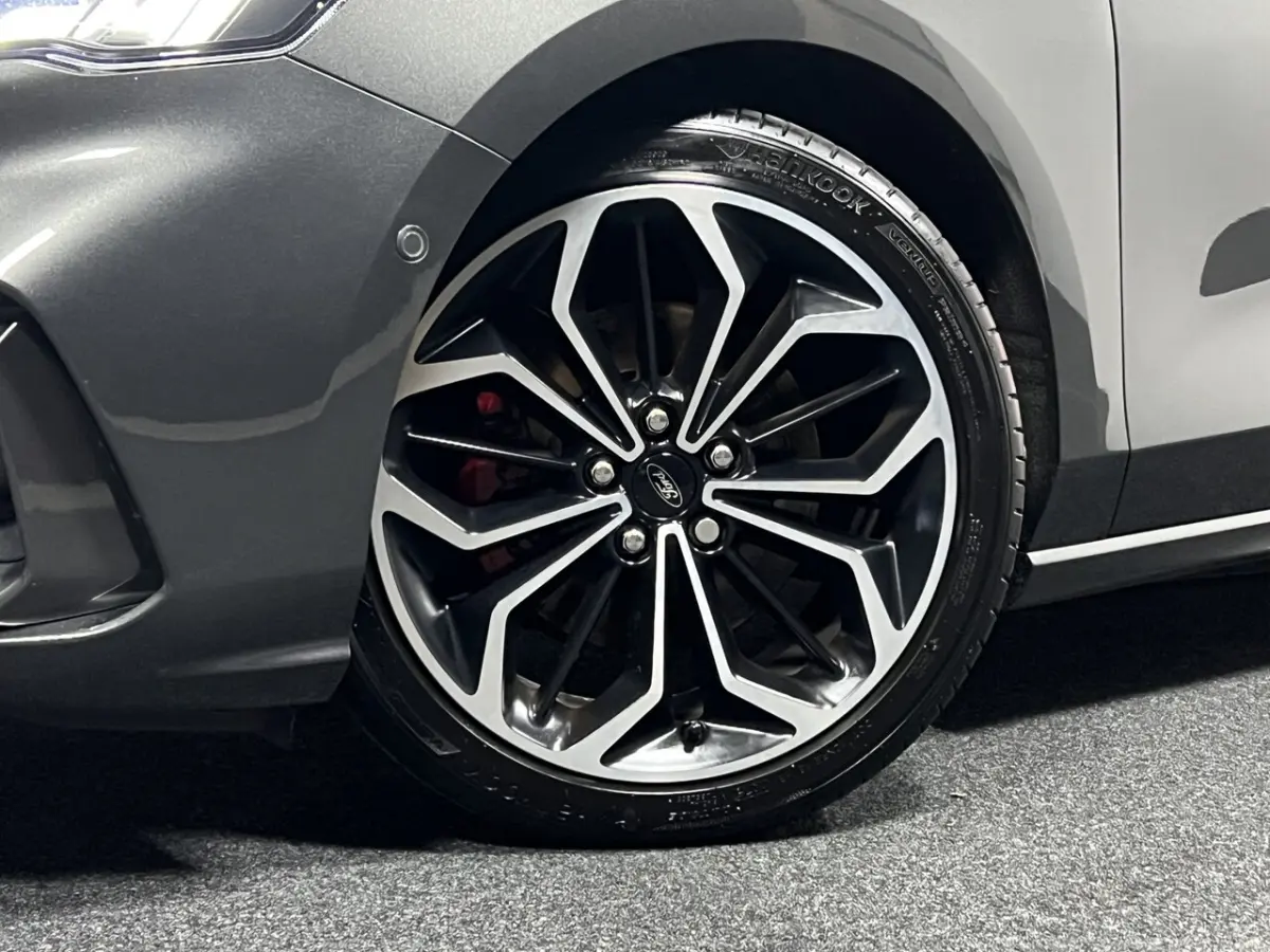 1.0 EcoBoost ST Line Business | NAVI | KEYLESS | ACC | STOEL-/STUURVERWARMING |