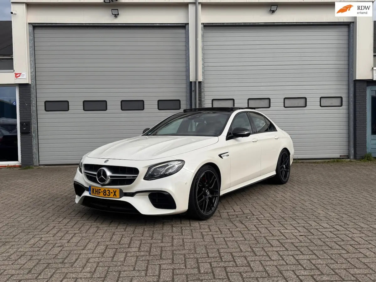 AMG 63 4MATIC Premium Plus