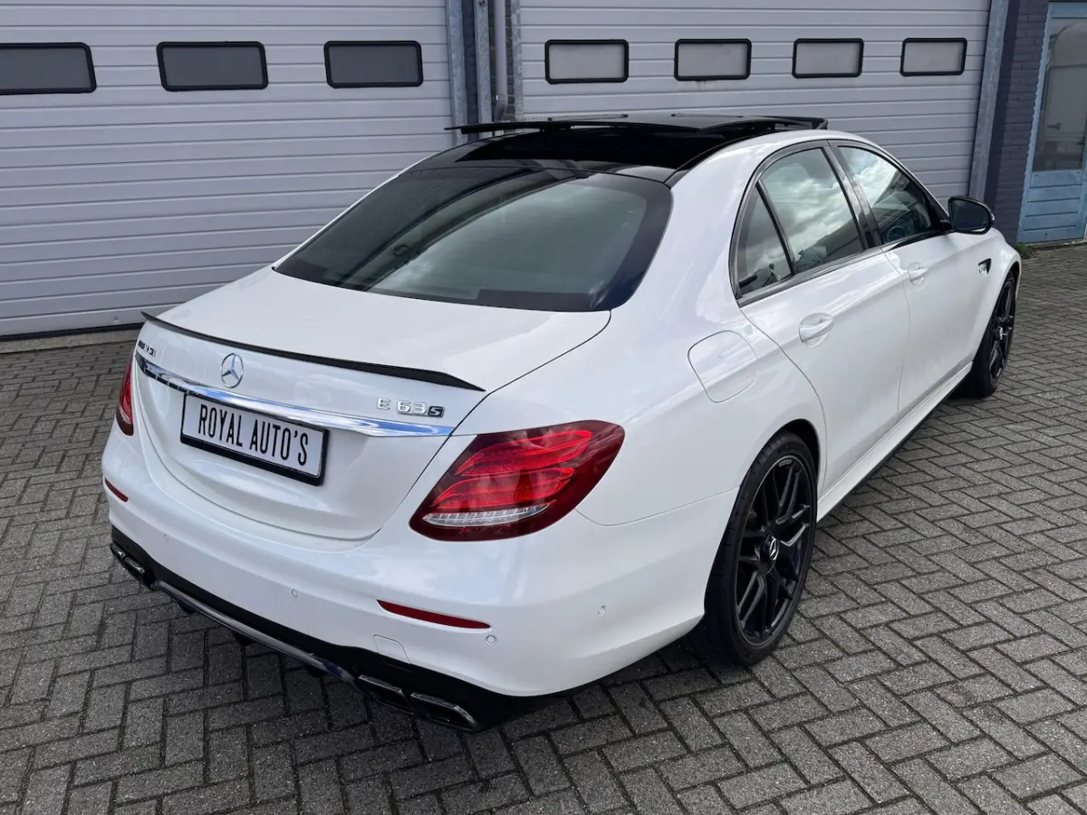 AMG 63 4MATIC Premium Plus