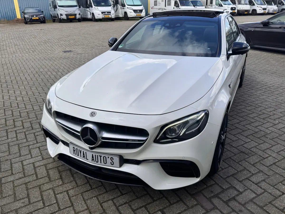 AMG 63 4MATIC Premium Plus