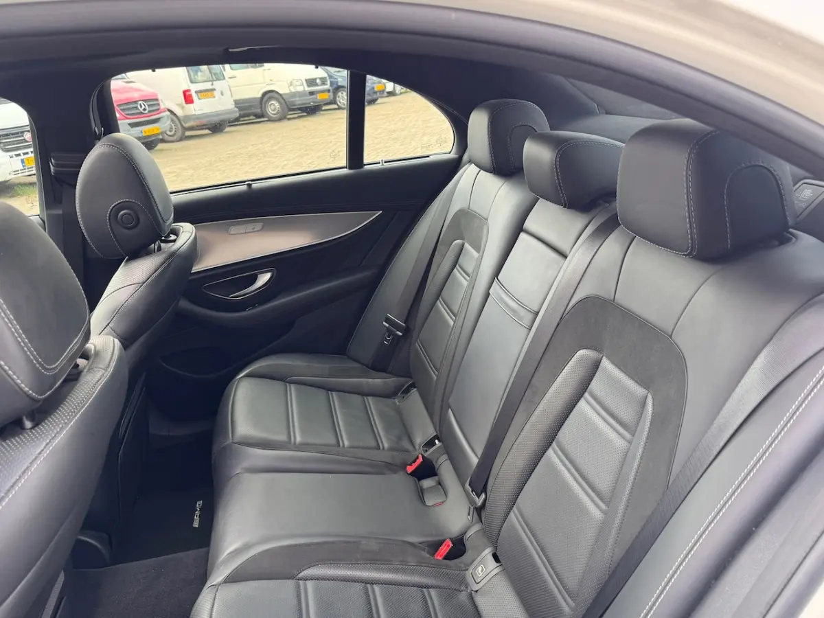 AMG 63 4MATIC Premium Plus