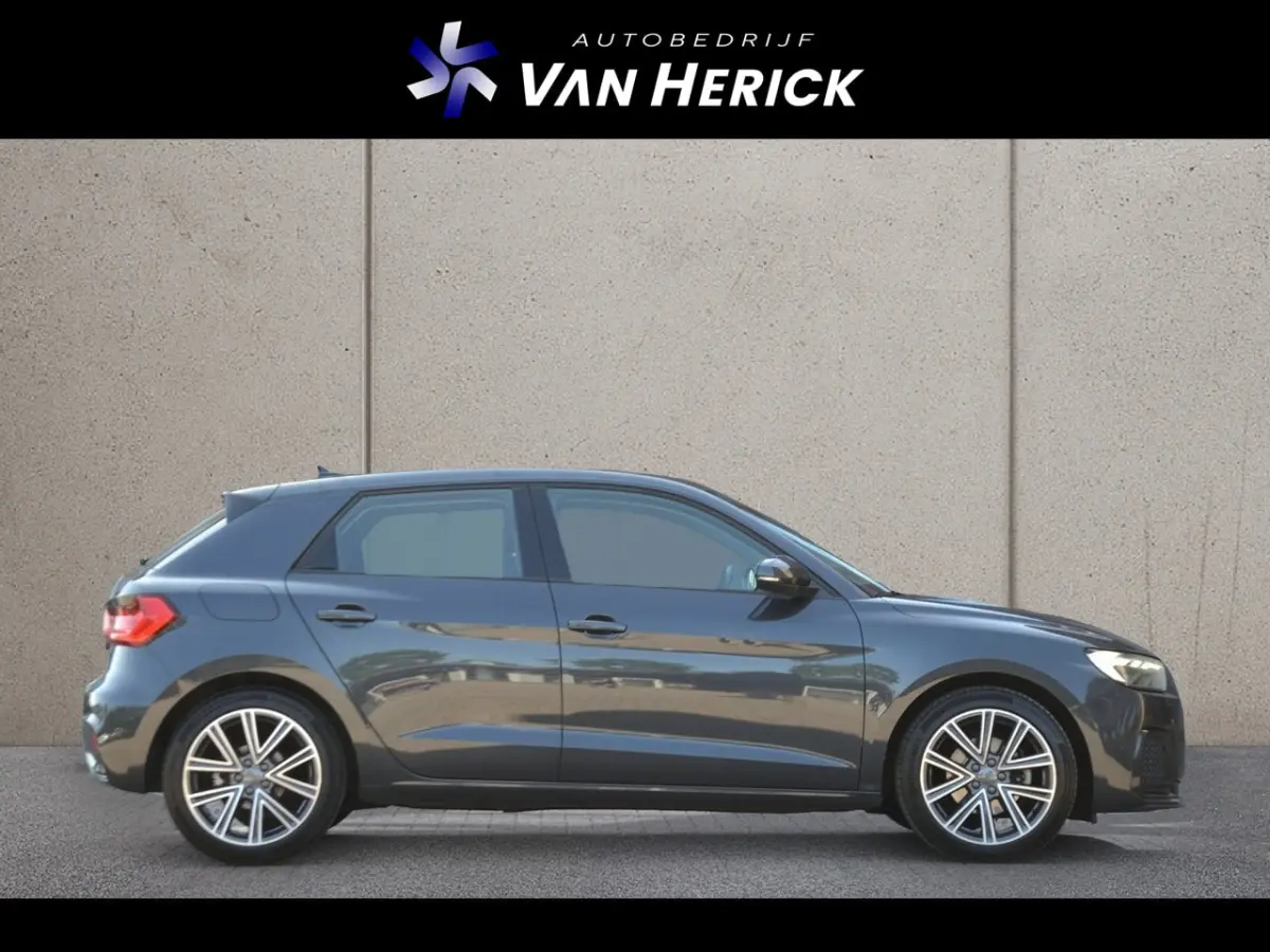 30 TFSI 116PK Advanced epic | Carplay | Cruise Control | Carplay | Full LED