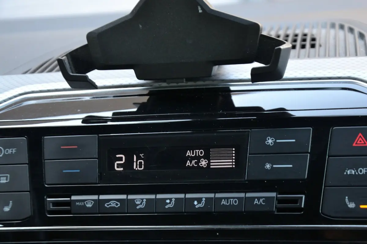 1.0 Move up Active | Climate Control | Stoelverwarming | Regensensor