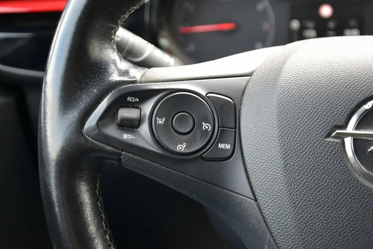 1.2 GS Line 100PK | Carplay | Cruise Control | 17" LM Velgen