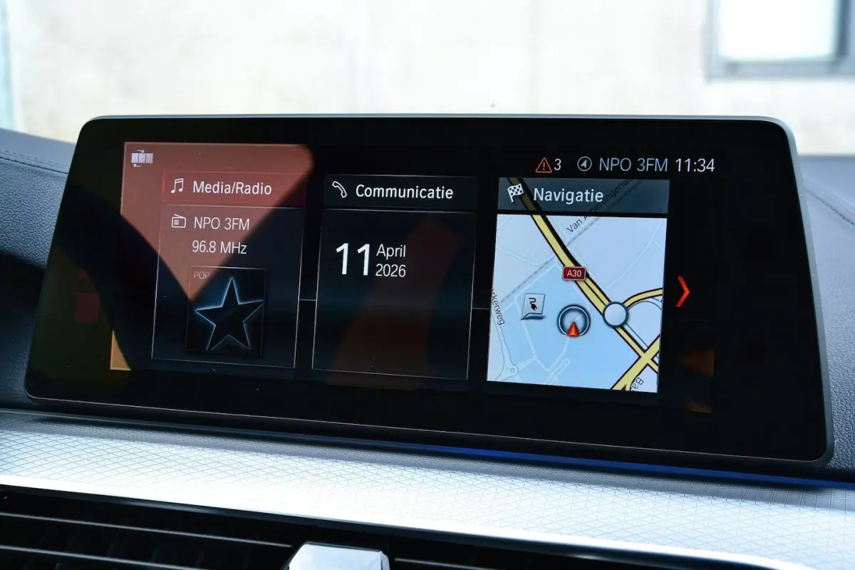 530e High Executive | M-Sport | Keyless | Achteruitrijcamera