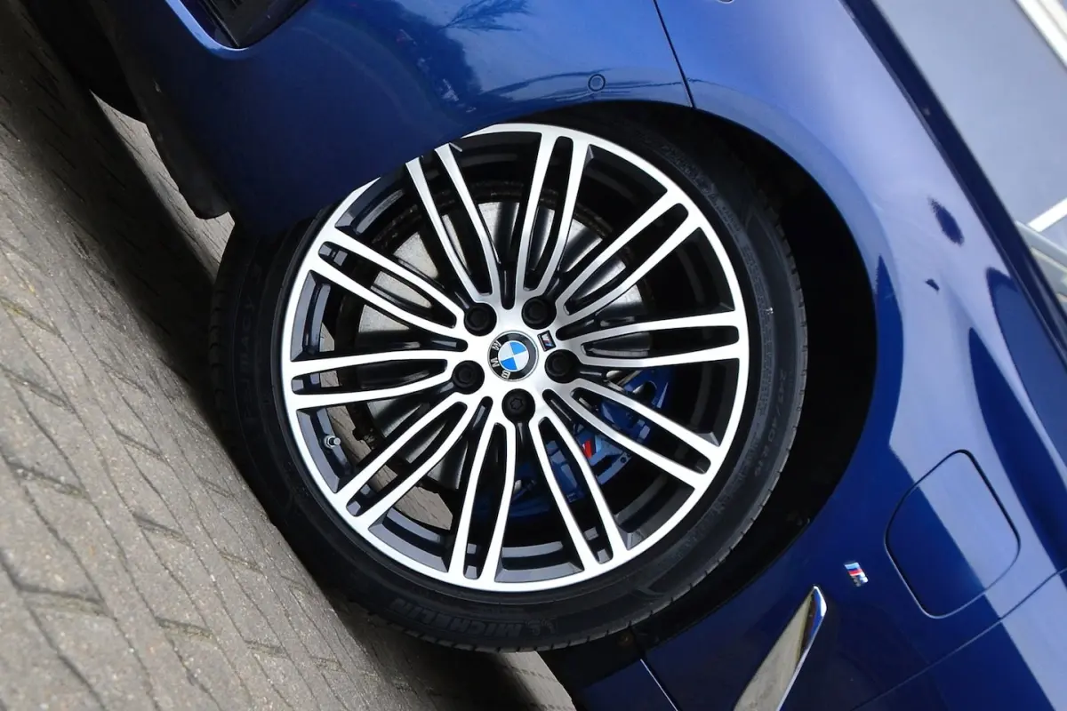 530e High Executive | M-Sport | Keyless | Achteruitrijcamera