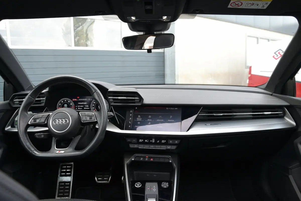 30 TFSI S-Line Automaat | Panoramadak | Navigatie | Trekhaak