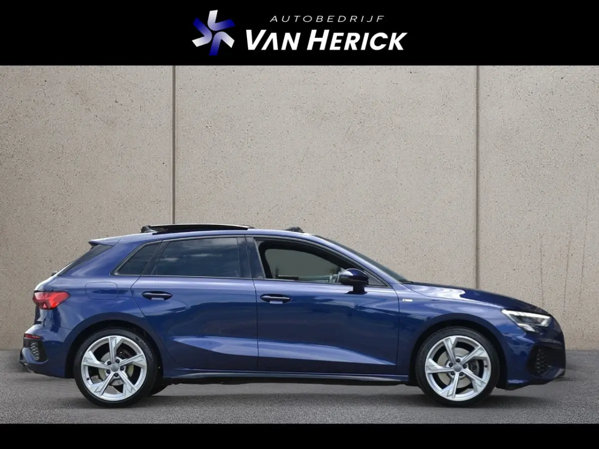 30 TFSI S-Line Automaat | Panoramadak | Navigatie | Trekhaak