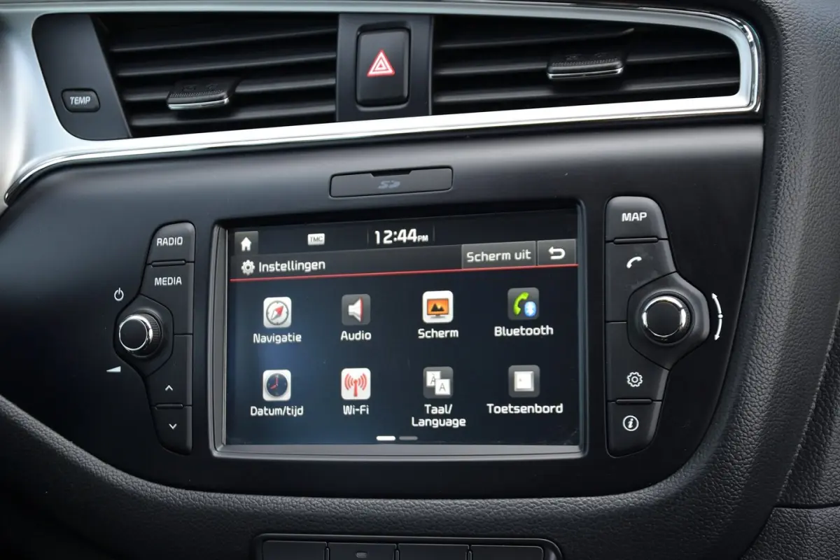1.0 T-GDi Design Edition 120PK | Navigatie | Achteruitrijcamera | Climate Control