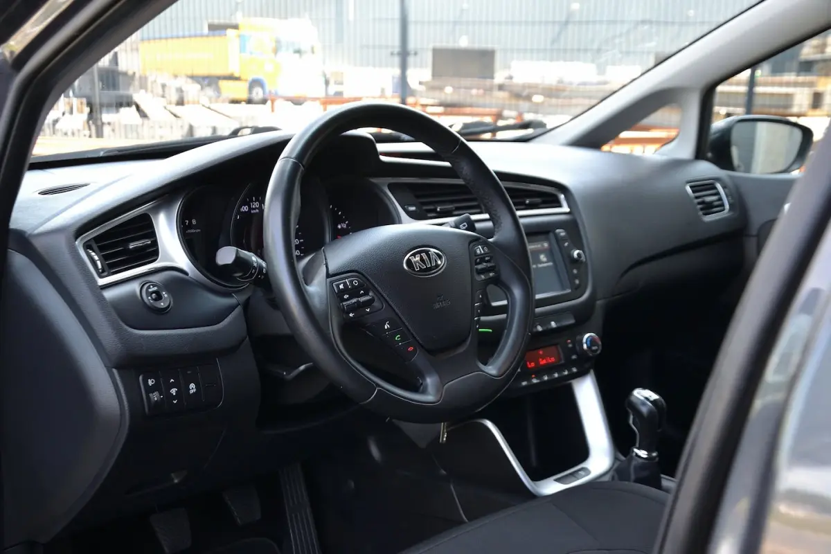 1.0 T-GDi Design Edition 120PK | Navigatie | Achteruitrijcamera | Climate Control