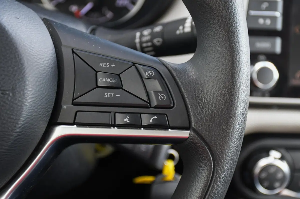 1.0 IG-T Acenta APPLE CARPLAY/ CRUISE CONTROL/ DAB