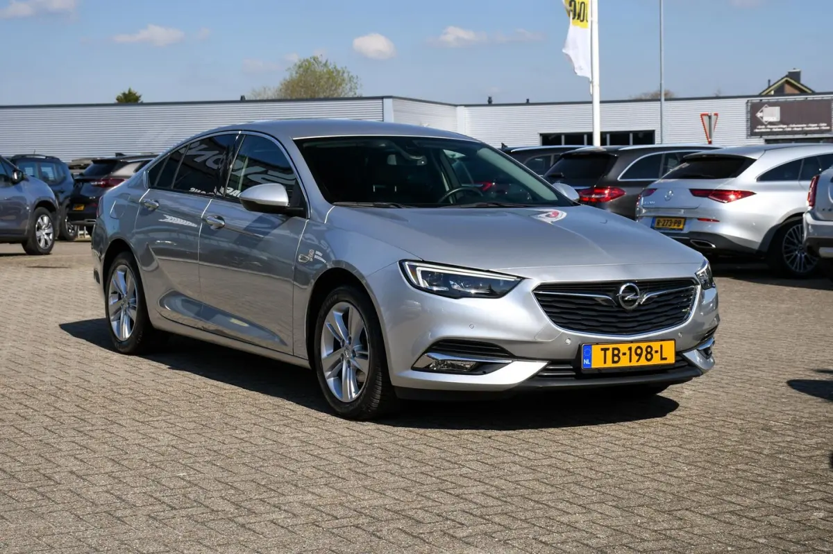 1.5 Turbo EcoTec 140 PK/ APPLE CARPLAY/ NAVIGATIE