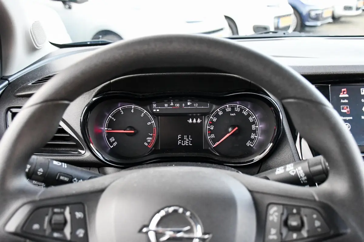 1.0 Rocks Online Edition APPLE CARPLAY/ NAVIGATIE
