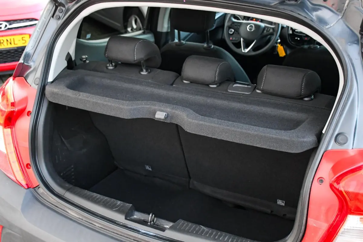 1.0 Rocks Online Edition APPLE CARPLAY/ NAVIGATIE