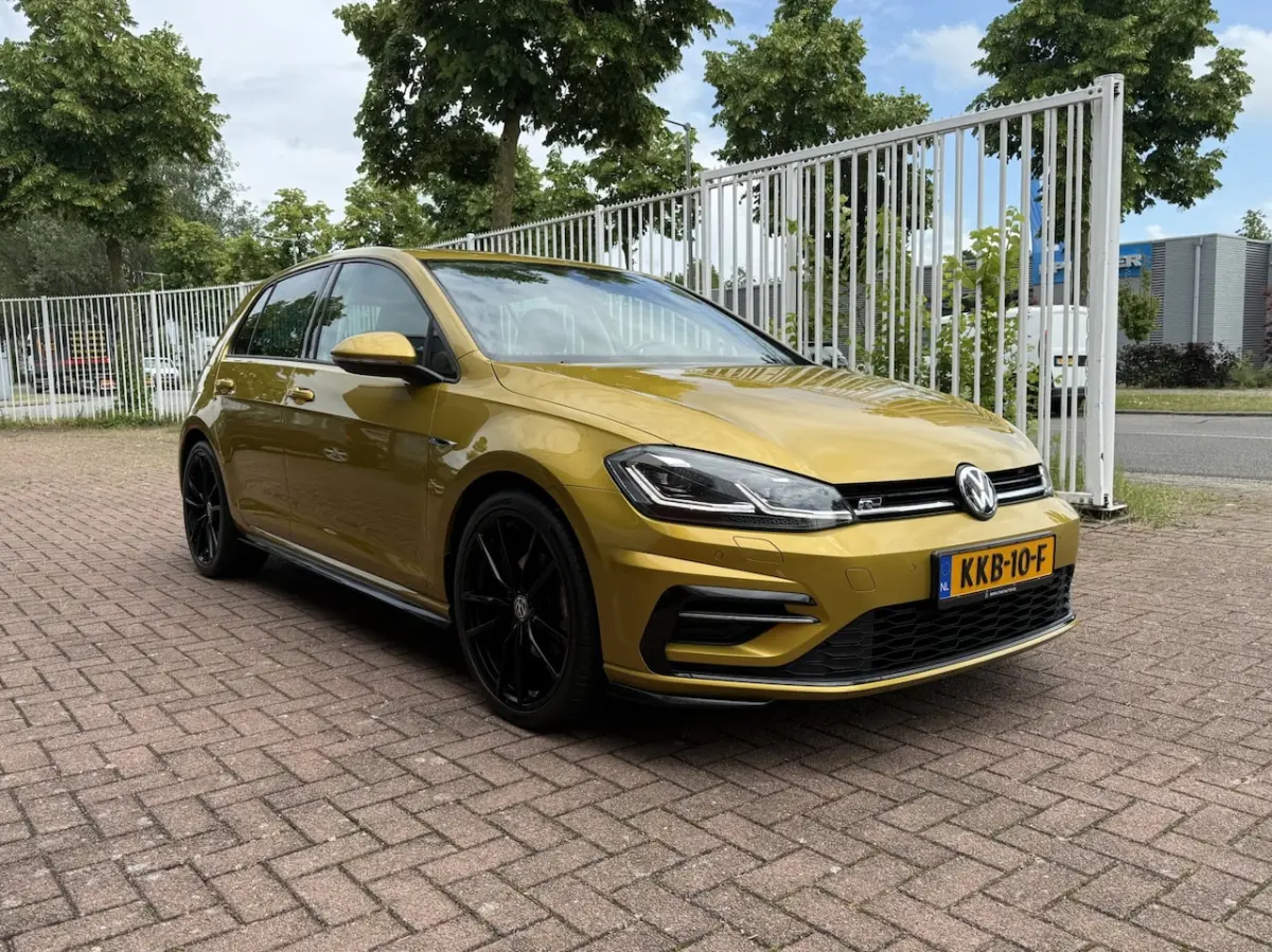 1.5 TSI R-Line | LED | ACC | Virtual | CAM