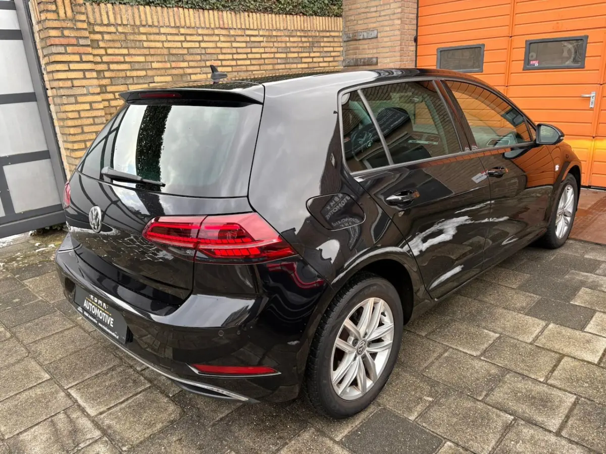 1.0 TSI Highline / Stoelmassage / Stuurverwarming