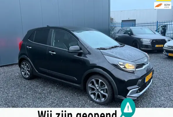 1.0 T-GDi X-Line 5p LEDERNAVIMF STUURBOMVOL