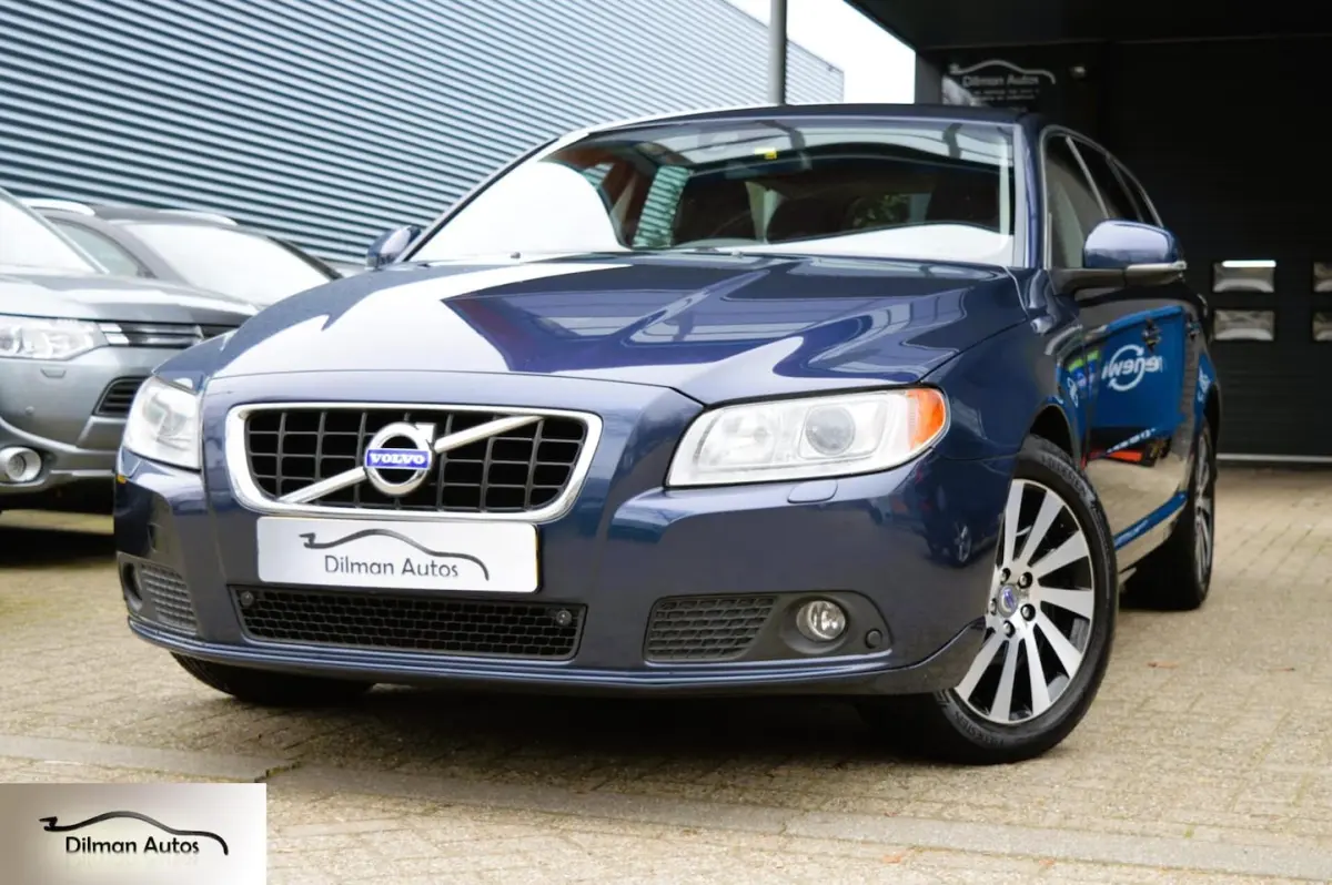 Volvo V70 2012 Benzine Handgeschakeld leasen