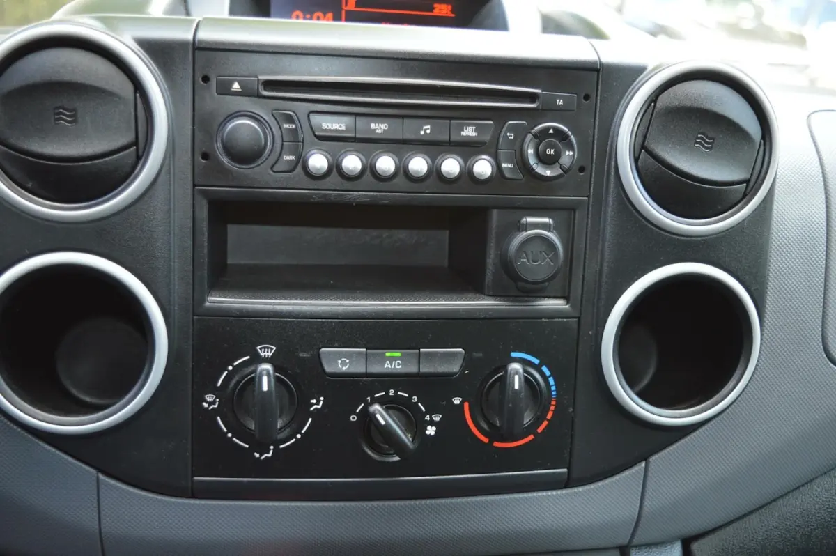 bestel 120 1.6 BlueHDi 75 L1 XR|Airco|Cruise