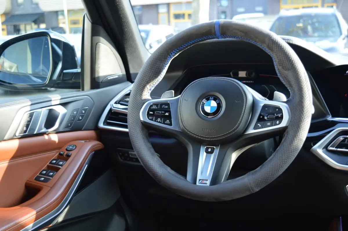 xDrive40i High Executive|M Sport|Pano|Head Up|Massage