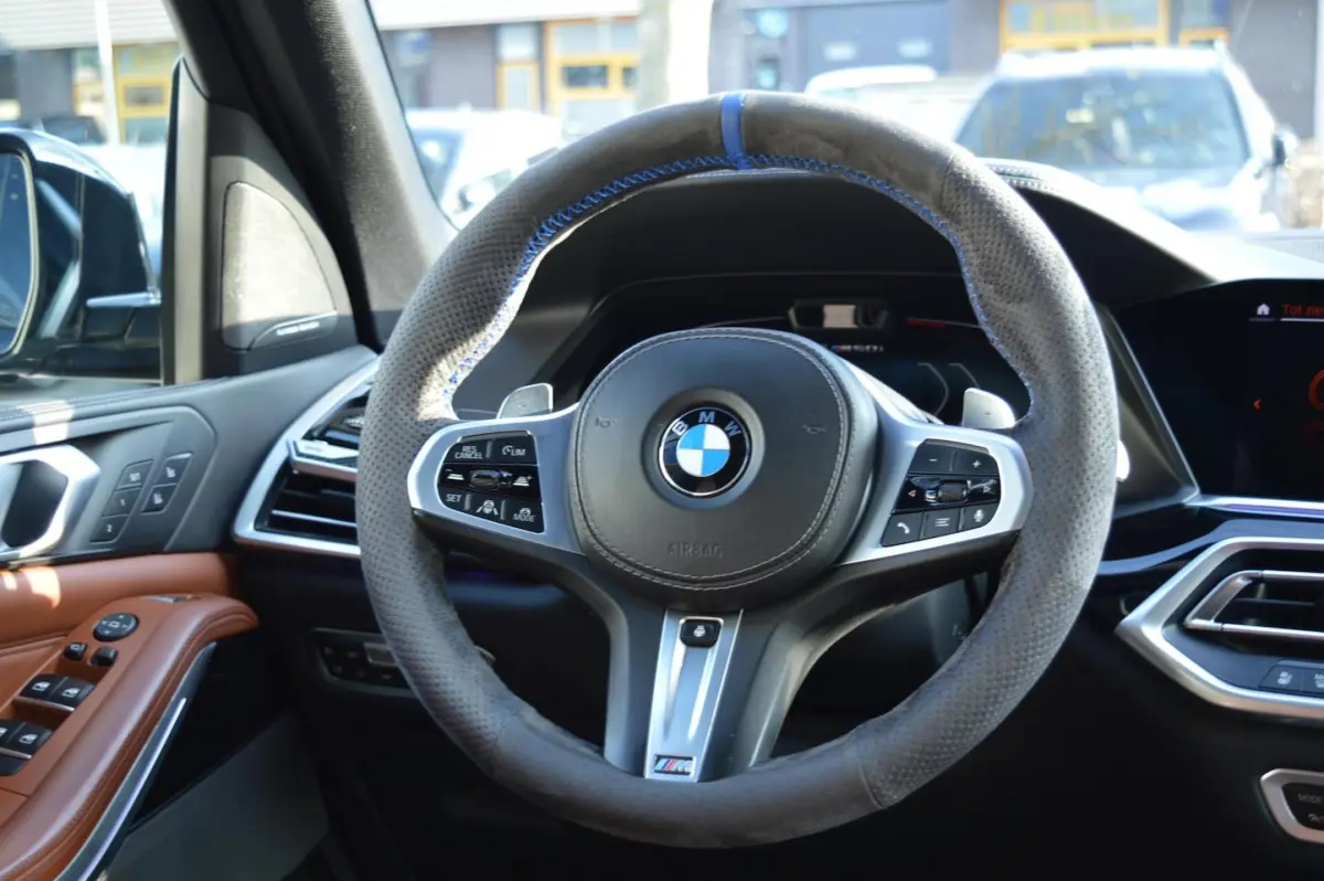 xDrive40i High Executive|M Sport|Pano|Head Up|Massage