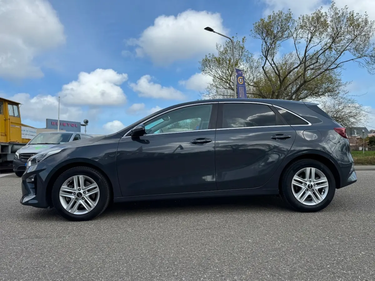 Ceed 1.5 T-GDi DynamicPlusLine / 1e.eigenaar / automaat / dealer.onderhouden / navi / pdc