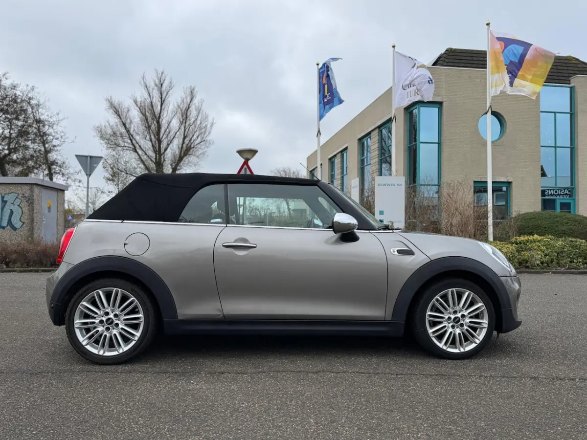 1.2 One Business / airco / navigatie / cruise.control / pdc / lmv / elek.pakket / historie