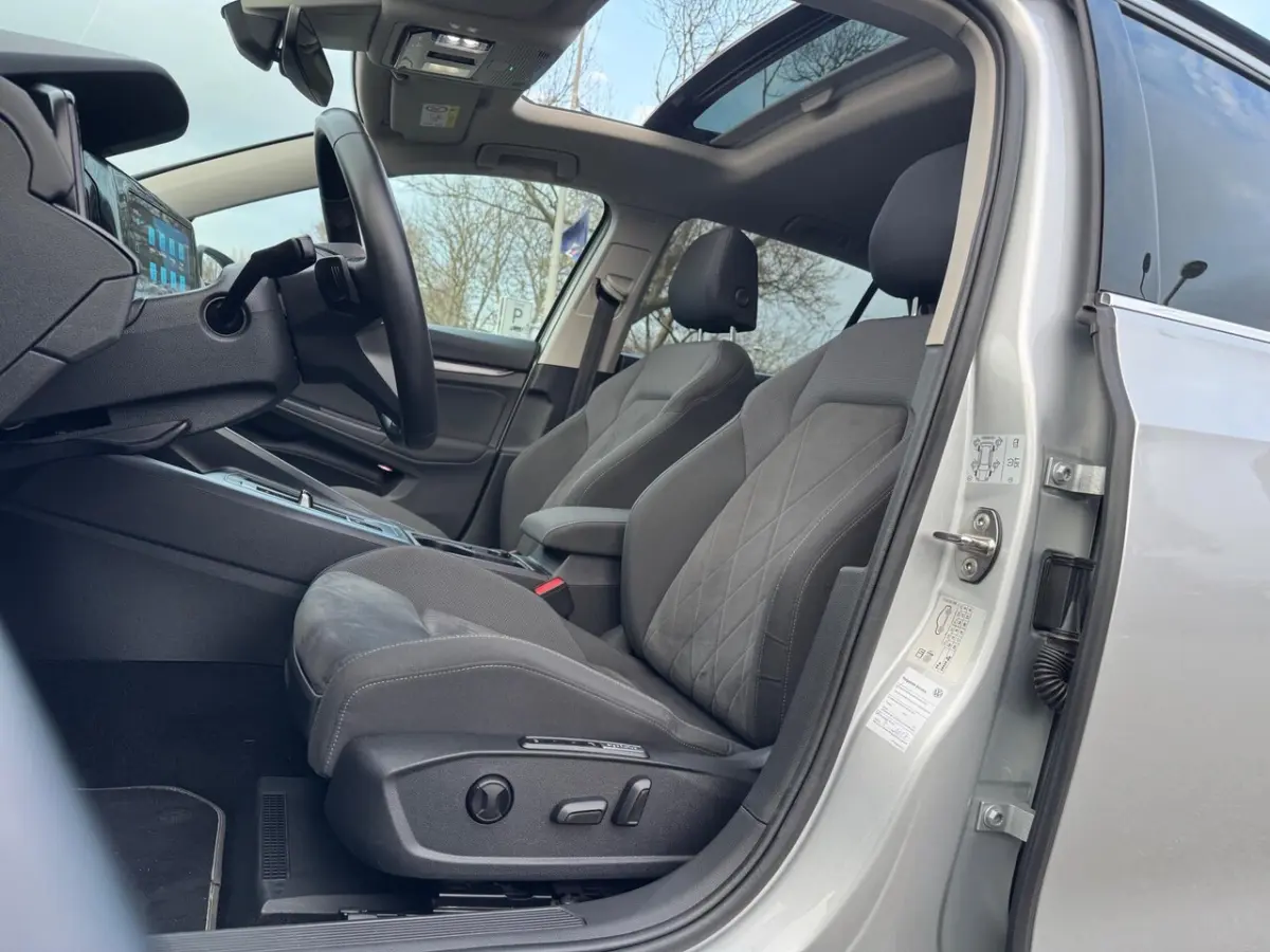 1.5 eTSI Style / panorama / automaat / airco / cruise.control / elek.pakket / lmv / nap