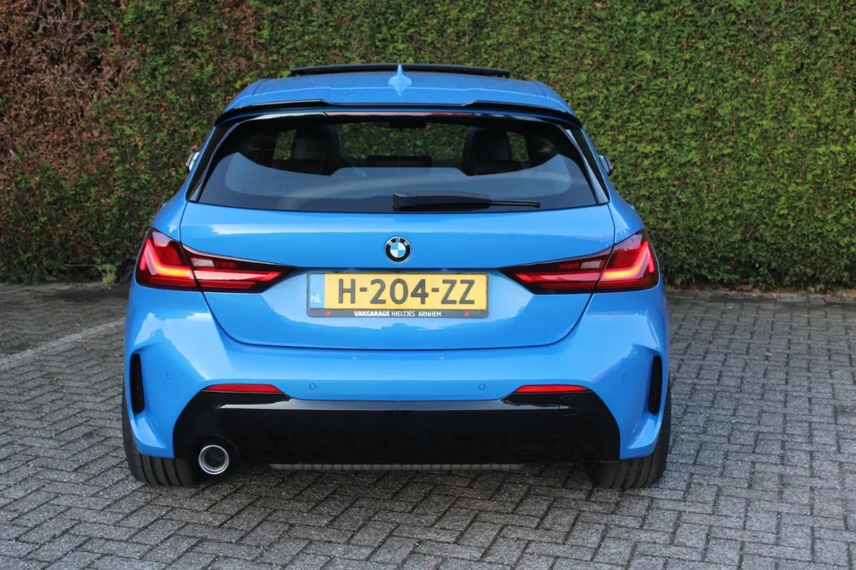 118i M sport Executive Edition Pano