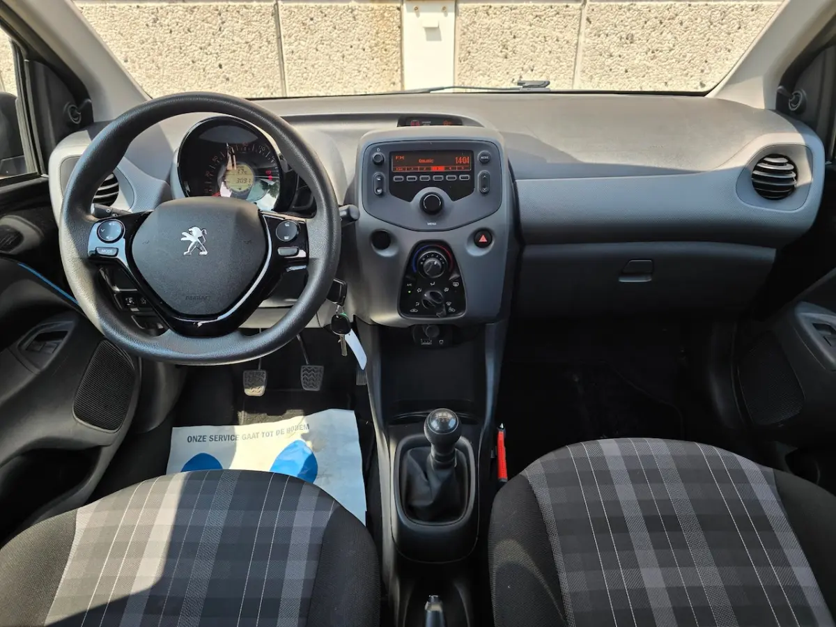 108 1.0 e-VTi Active Airco/Bluetooth/PDC
