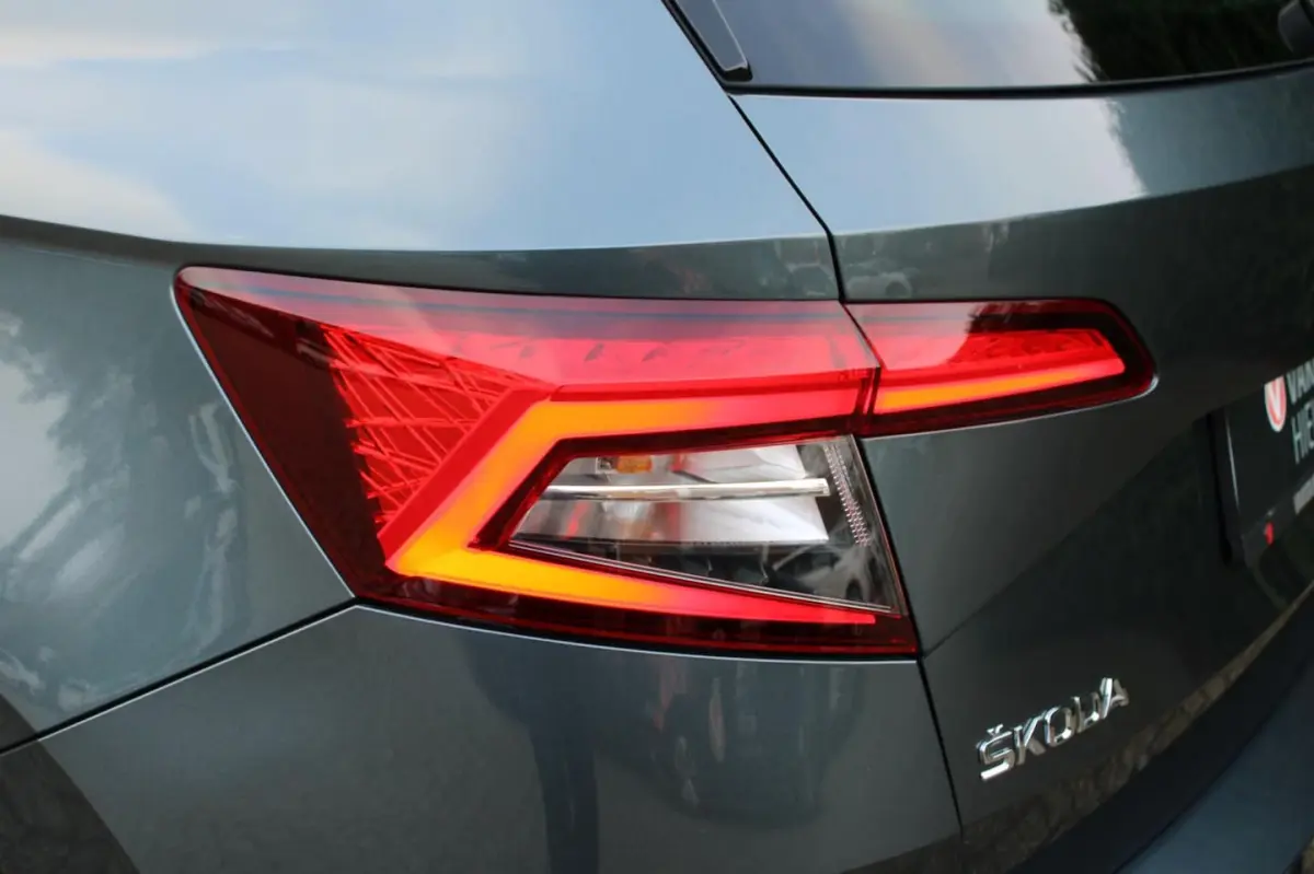 1.5 TSI ACT Sportline Business stand verwarming