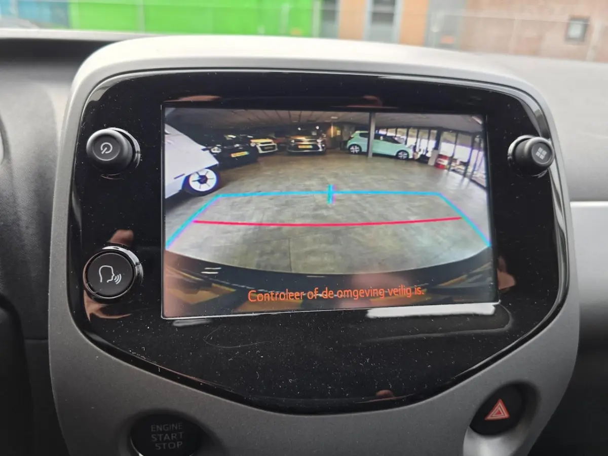 Aygo 1.0 VVT-i x-clusiv AUTOMAAT