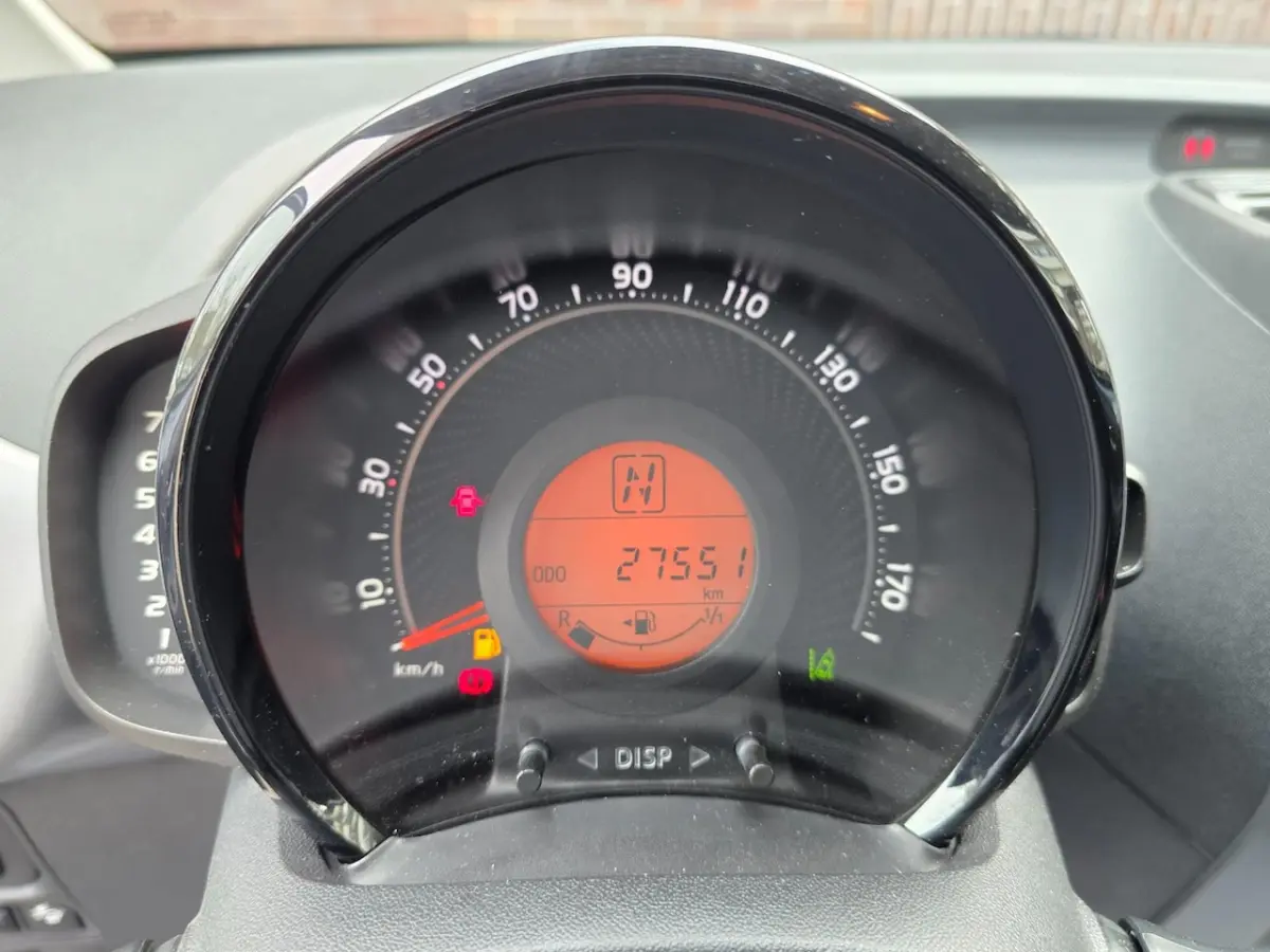 Aygo 1.0 VVT-i x-clusiv AUTOMAAT