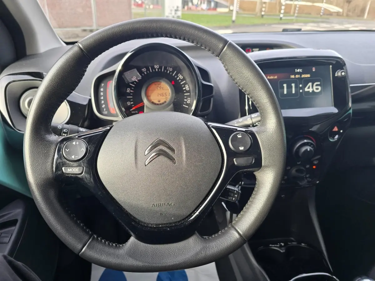 Citroen C1 1.0 VTi Airscape Shine