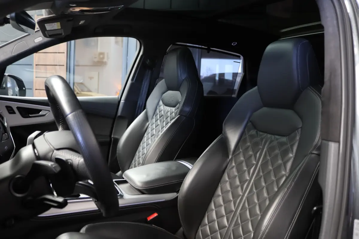 60 TFSI e quattro 456pk S-Line Competition Pano/B&O Advanced/Alcantara hemel/360/Keyless/S