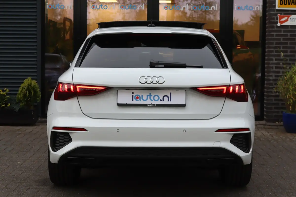 40 TFSI e S-Line Edition Black Optic Pano/LED Plus/B&O/Keyless/Virtual Cockpit/App-Connect