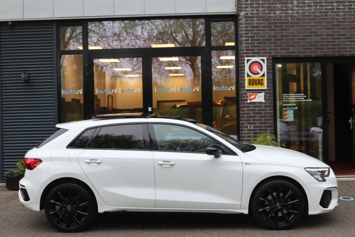 40 TFSI e S-Line Edition Black Optic Pano/LED Plus/B&O/Keyless/Virtual Cockpit/App-Connect