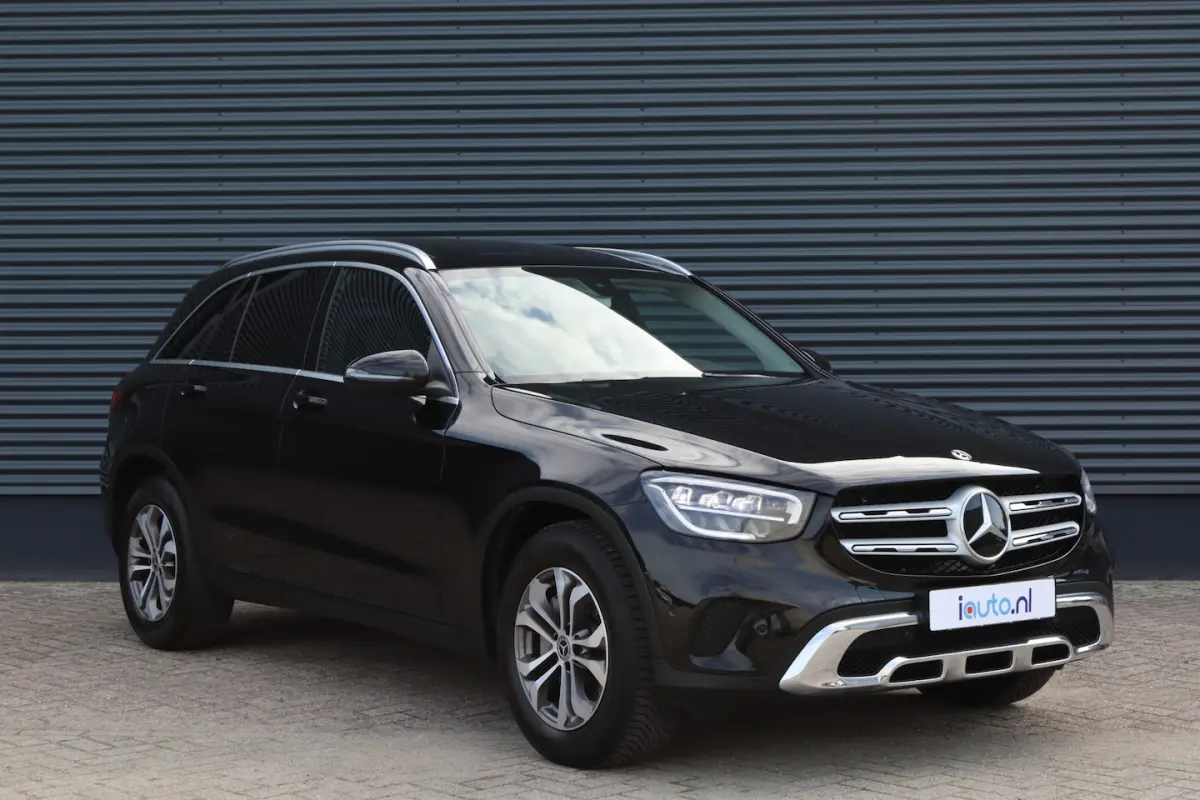 200 Business Solution Limited Pano/Leder/Camera/CarPlay/LED/Dodehoek/Dab