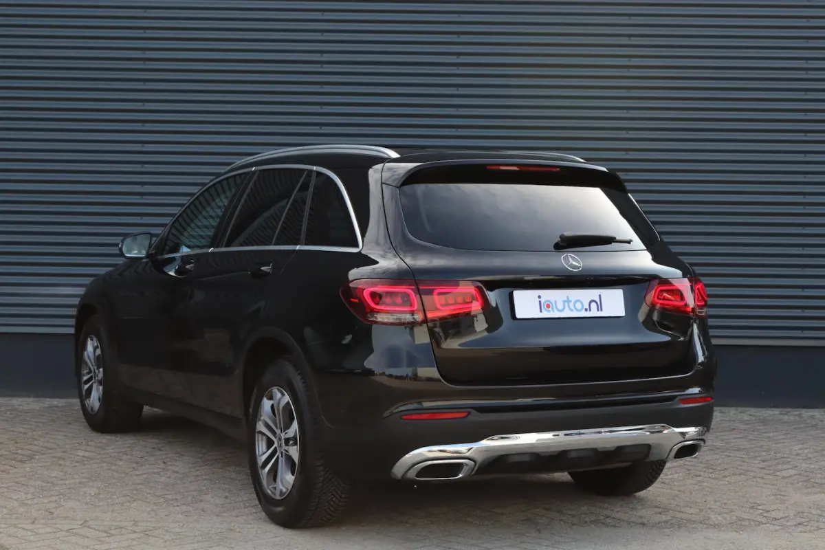 200 Business Solution Limited Pano/Leder/Camera/CarPlay/LED/Dodehoek/Dab