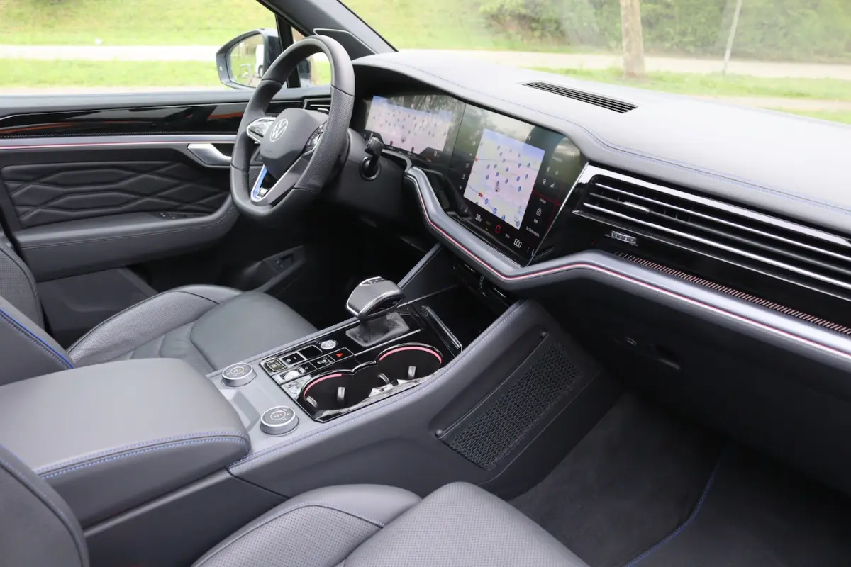 3.0 TSi eHybrid 4MOTION R Pano/IQ.Light HD/Puglia Leder/Dynaudio/360/Head-up/Luchtvering/M