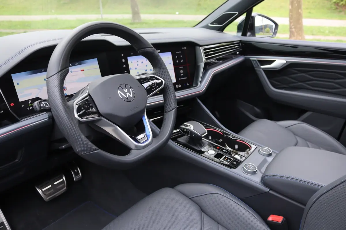 3.0 TSi eHybrid 4MOTION R Pano/IQ.Light HD/Puglia Leder/Dynaudio/360/Head-up/Luchtvering/M