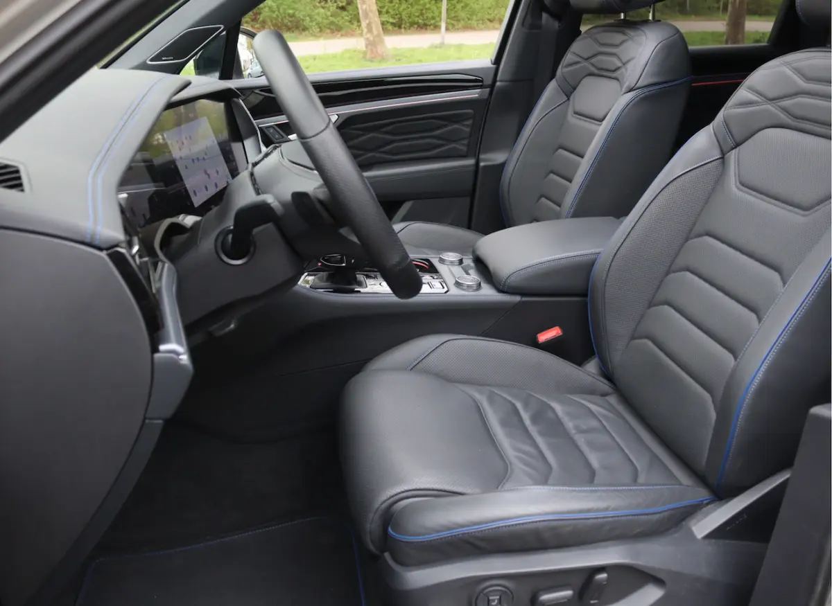 3.0 TSi eHybrid 4MOTION R Pano/IQ.Light HD/Puglia Leder/Dynaudio/360/Head-up/Luchtvering/M