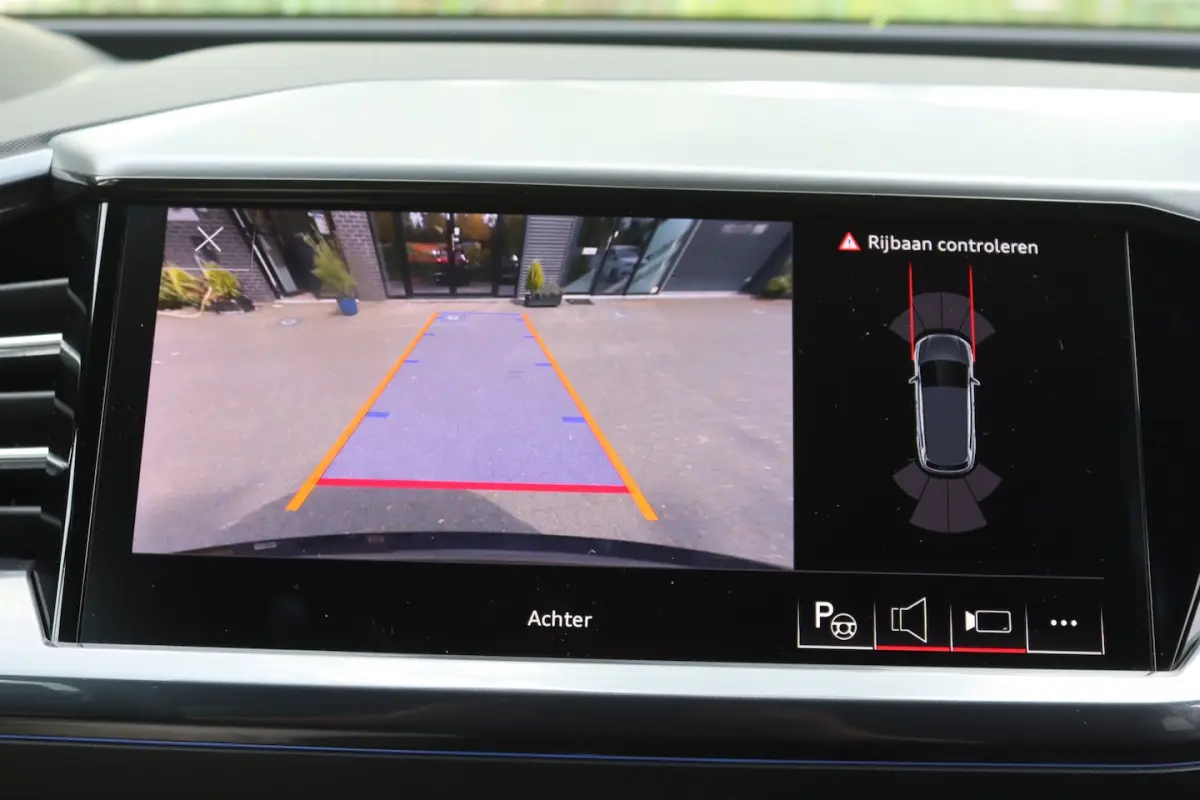 50 quattro S Edition 77 kWh Optiek Zwart S-Line/Pano/Leder/Matrix LED/Elek. stoelen+mem/He