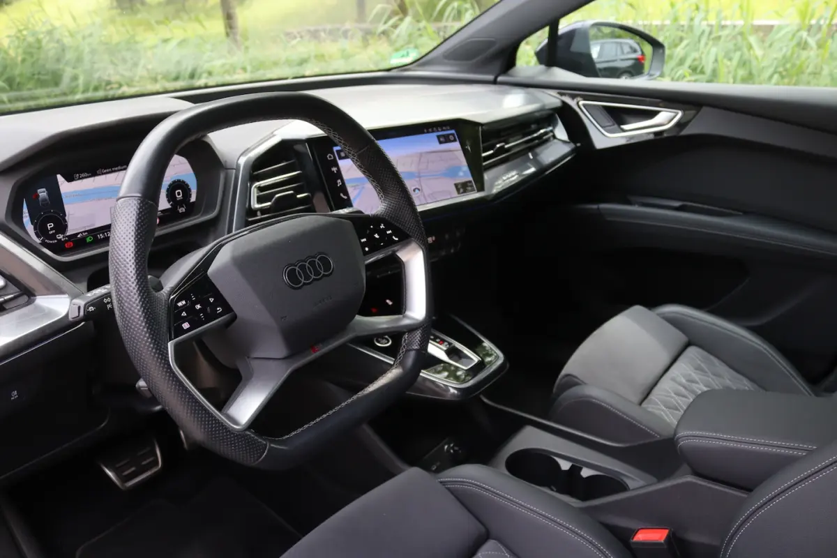 50 quattro S Edition 77 kWh Optiek Zwart S-Line/Pano/Leder/Matrix LED/Elek. stoelen+mem/He