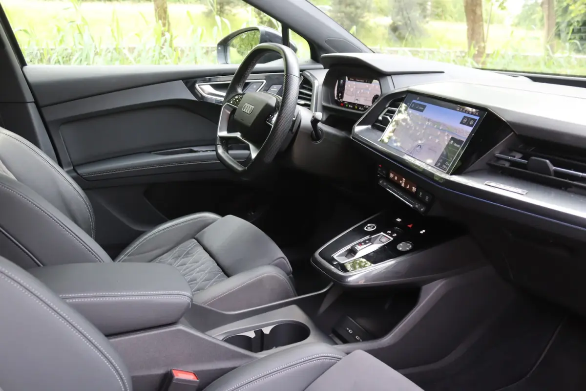 50 quattro S Edition 77 kWh Optiek Zwart S-Line/Pano/Leder/Matrix LED/Elek. stoelen+mem/He