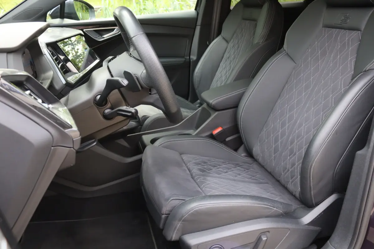 50 quattro S Edition 77 kWh Optiek Zwart S-Line/Pano/Leder/Matrix LED/Elek. stoelen+mem/He