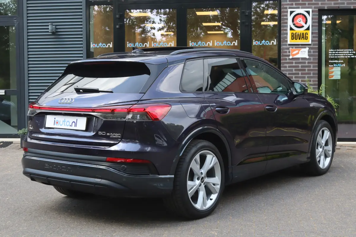 50 quattro S Edition 77 kWh Optiek Zwart S-Line/Pano/Leder/Matrix LED/Elek. stoelen+mem/He