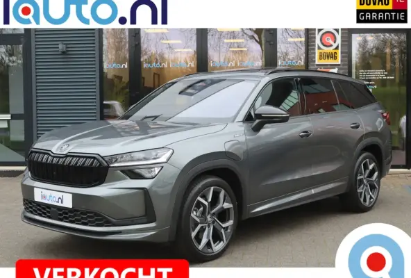 iV 1.5 TSI PHEV Sportline Pano/Matrix LED/ACC/Keyless/Camera/20"/Elek. stoel+mem/Trekhaak