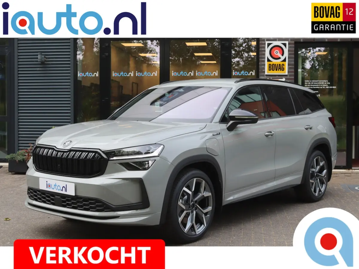 1.5 TSI PHEV Sportline Business Matrix LED/ACC/Keyless/Camera/20"/Elek. stoel/Trekhaak weg