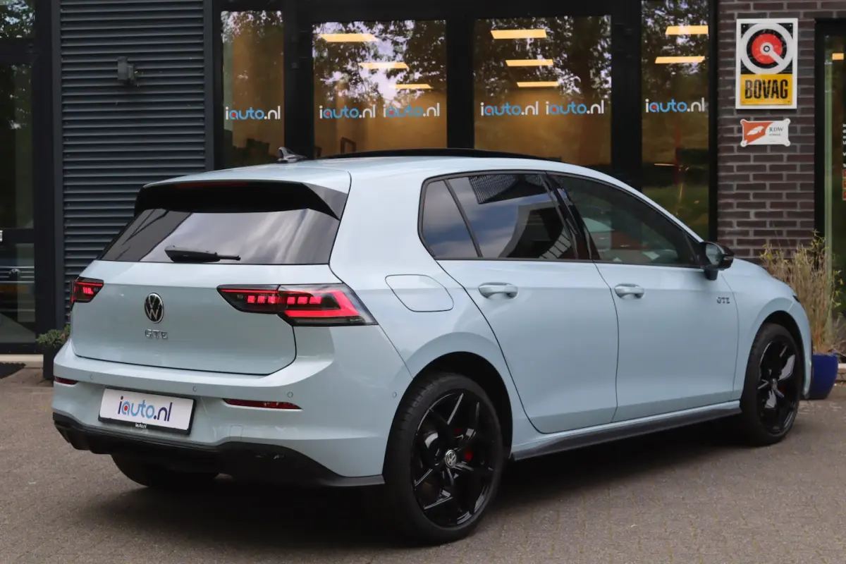 1.5 eHybrid 272pk GTE Black Style Pano/Leder/IQ.Light/360/Headup/DCC/Keyless/Elek. stoel+m